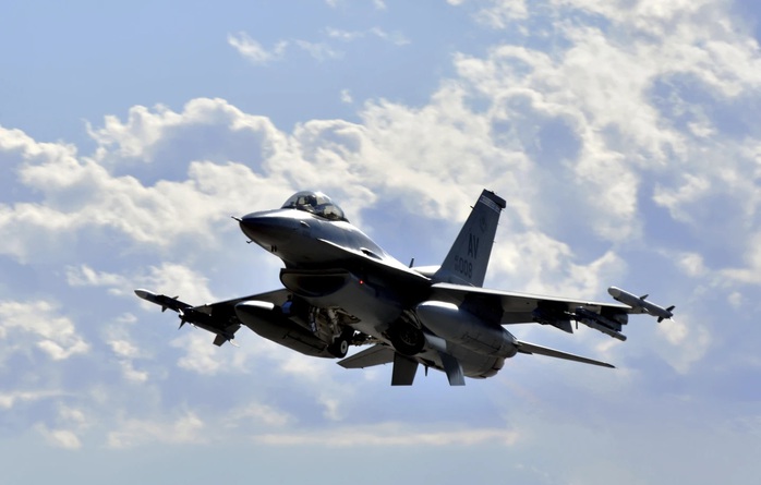 Nga tuyên bố bắn rơi F-16 ở Ukraine - Ảnh 1.