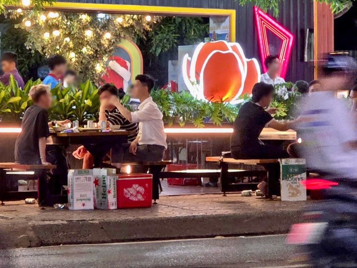 Vi phạm nồng độ cồn: Đ&atilde; đến l&uacute;c xử l&yacute; h&igrave;nh sự? - Ảnh 1.