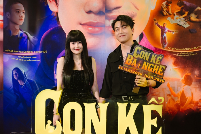 Ng&ocirc; Kiến Huy, HIEUTHUHAI&hellip; điển trai b&ecirc;n "ch&iacute; cốt" Kiều Minh Tuấn - Ảnh 5.