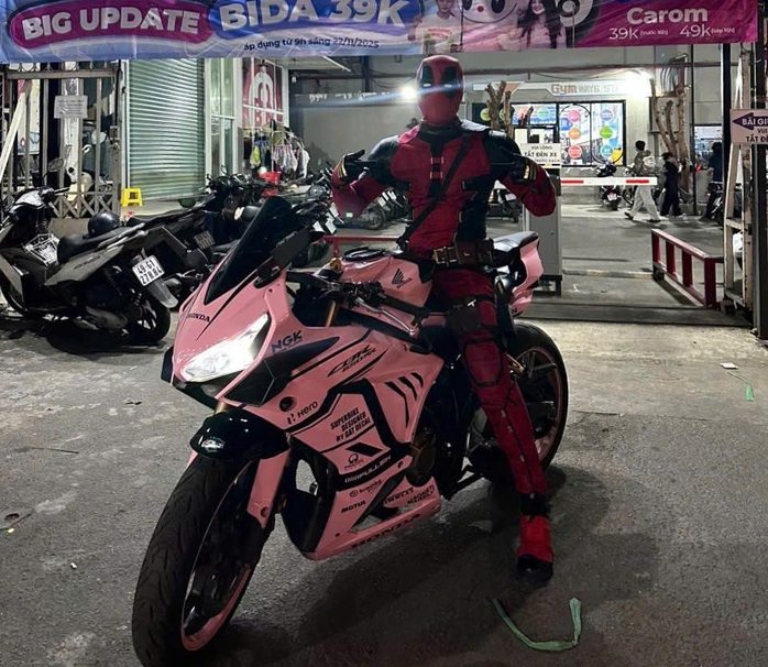 CSGT TPHCM vừa xử phạt "siêu anh hùng Marvel" - Ảnh 2.