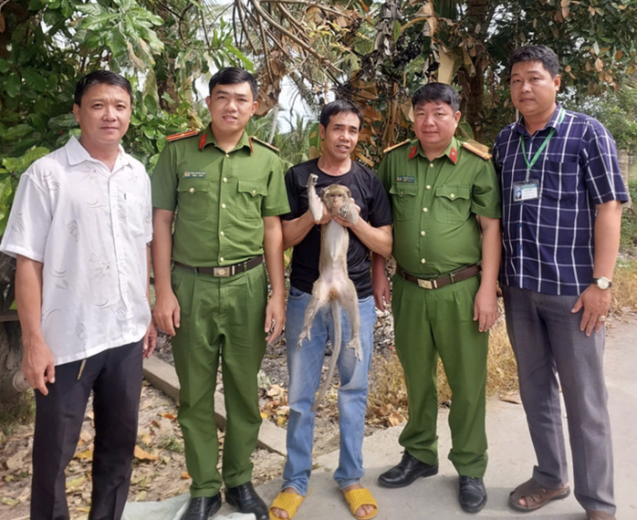 Cần Thơ phát hiện mèo cá qúy hiếm Sau khi Đặt bẫy gà mất - Ảnh 2. Cần Thơ phát hiện mèo cá qúy hiếm Sau khi Đặt bẫy gà mất - Ảnh 2.