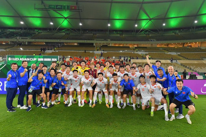 Truyền th&ocirc;ng khu vực đồng loạt &ldquo;ngả mũ&rdquo; trước U23 Việt Nam - Ảnh 3.