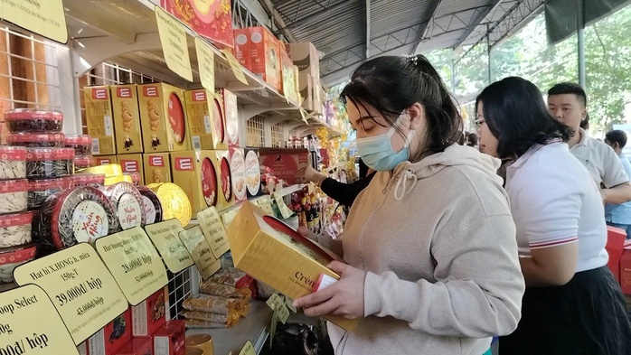 An t&acirc;m đ&oacute;n Tết - Ảnh 1.