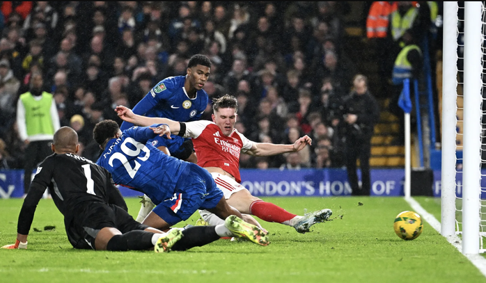 Thua Arsenal ở Stamford Bridge, Chelsea mơ lật ngược t&igrave;nh thế League Cup - Ảnh 3.