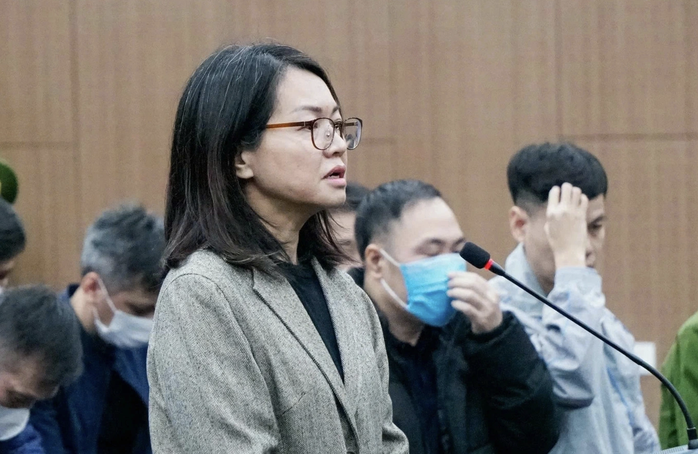 Tuy&ecirc;n &aacute;n 2 cựu Cục trưởng An to&agrave;n thực phẩm nhận hối lộ h&agrave;ng chục tỉ đồng - Ảnh 2.