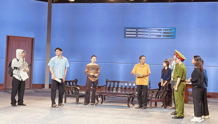 NSND Trần Minh Ngọc dựng kịch Lưu Quang Vũ mừng thọ 90 tuổi - Ảnh 3.