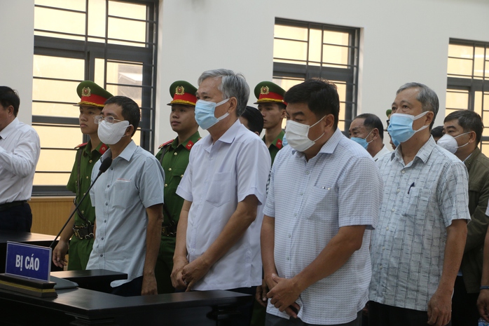 Lộ diện sai phạm của 3 cựu Ph&oacute; Chủ tịch UBND TP Long Xuy&ecirc;n , An Giang - Ảnh 4.