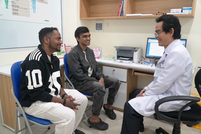 Cơ sở y tế tư nh&acirc;n đầu ti&ecirc;n ở Quảng Ng&atilde;i đủ điều kiện kh&aacute;m bệnh cho người nước ngo&agrave;i - Ảnh 2.