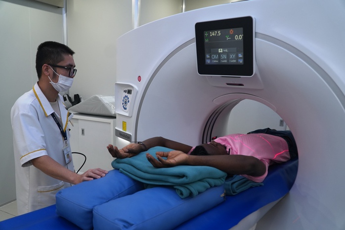 Cơ sở y tế tư nh&acirc;n đầu ti&ecirc;n ở Quảng Ng&atilde;i đủ điều kiện kh&aacute;m bệnh cho người nước ngo&agrave;i - Ảnh 1.