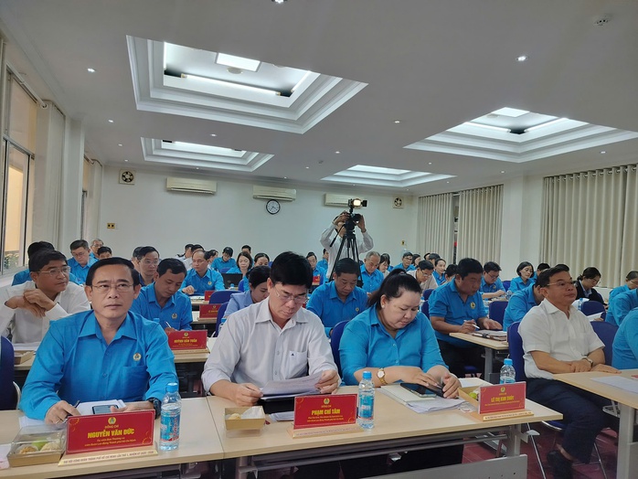 Tập trung c&aacute;c giải ph&aacute;p nhằm tạo đột ph&aacute; trong hoạt động C&ocirc;ng đo&agrave;n - Ảnh 1.