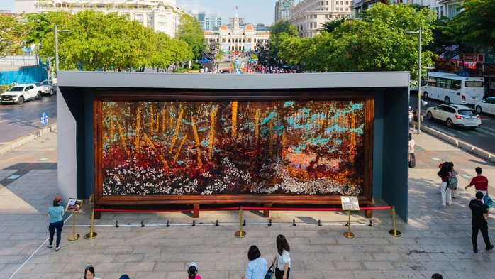 Hoạ sĩ L&ecirc; Hữu Hiếu chia sẻ vinh dự được nhận Bằng khen của TPHCM - Ảnh 3.