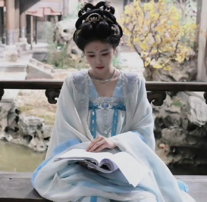 Minh tinh Bạch Lộc thắng kiện kẻ x&uacute;c phạm, phỉ b&aacute;ng - Ảnh 3.