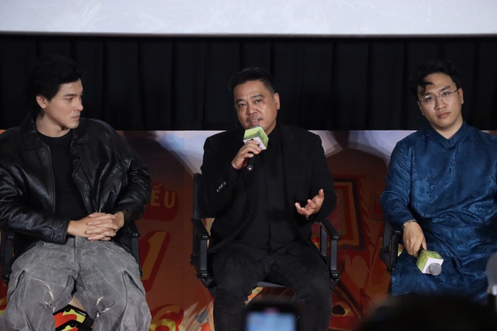 Phương Anh Đ&agrave;o: "Ngo&agrave;i đời, t&ocirc;i v&agrave; Tuấn Trần l&agrave; bạn th&acirc;n" - Ảnh 3.