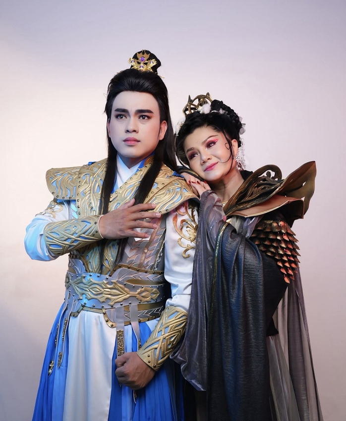 Nghệ sĩ Hùng Vương: Vào vòng bầu chọn Mai Vàng là niềm động viên lớn - Ảnh 4.