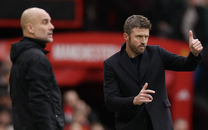 Quật ng&atilde; Man City trận derby, Man United tặng qu&agrave; thầy mới Michael Carrick - Ảnh 9.