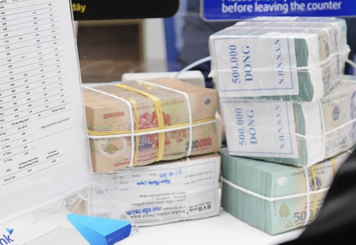 Những ng&acirc;n h&agrave;ng c&oacute; l&atilde;i suất tiết kiệm cao nhất hiện nay - Ảnh 2.