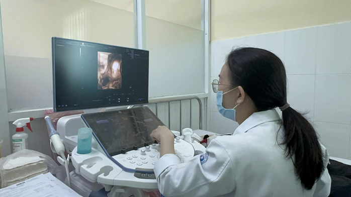 Chuyện chưa kể về ca song thai hiếm gặp - Ảnh 2.