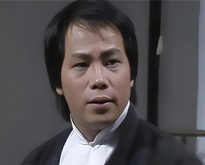 "Hỏa V&acirc;n T&agrave; Thần" Lương Tiểu Long qua đời, Ch&acirc;u Tinh Tr&igrave; thương tiếc - Ảnh 7.