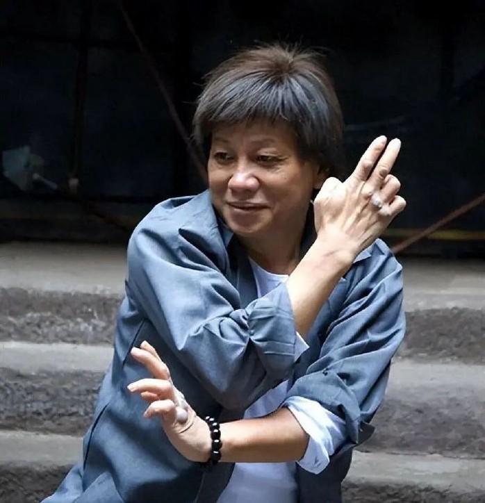 "Hỏa V&acirc;n T&agrave; Thần" Lương Tiểu Long qua đời, Ch&acirc;u Tinh Tr&igrave; thương tiếc - Ảnh 1.