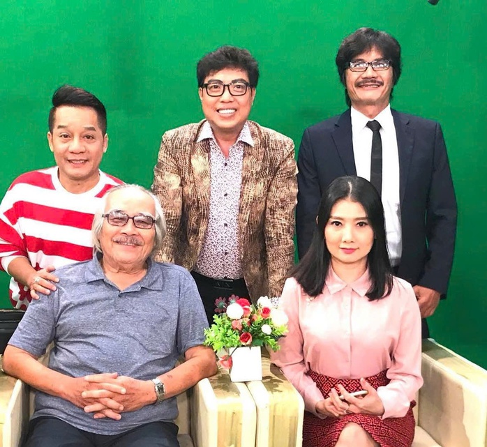 NSND TRẦN MINH NGỌC: H&atilde;y l&agrave;m nghề nghi&ecirc;m t&uacute;c v&agrave; tử tế - Ảnh 3.