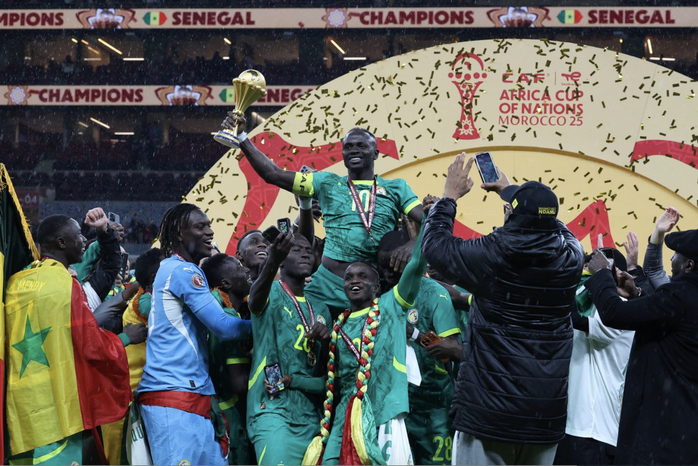 Chủ tịch FIFA l&ecirc;n &aacute;n Senegal sau chức v&ocirc; địch AFCON - Ảnh 1.