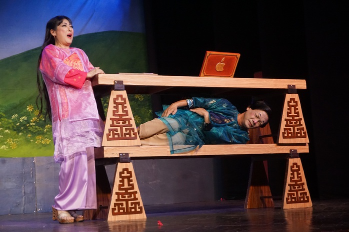 Đ&igrave;nh To&agrave;n, Quốc Thịnh, Trịnh Minh Dũng quậy tưng bừng ở "L&agrave;ng v&ocirc; tặc" của đạo diễn Thanh Thủy - Ảnh 3.