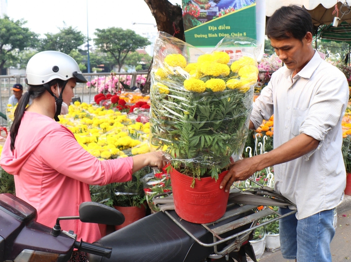 TPHCM th&ocirc;ng b&aacute;o lịch nghỉ Tết Nguy&ecirc;n đ&aacute;n B&iacute;nh Ngọ năm 2026 - Ảnh 1.
