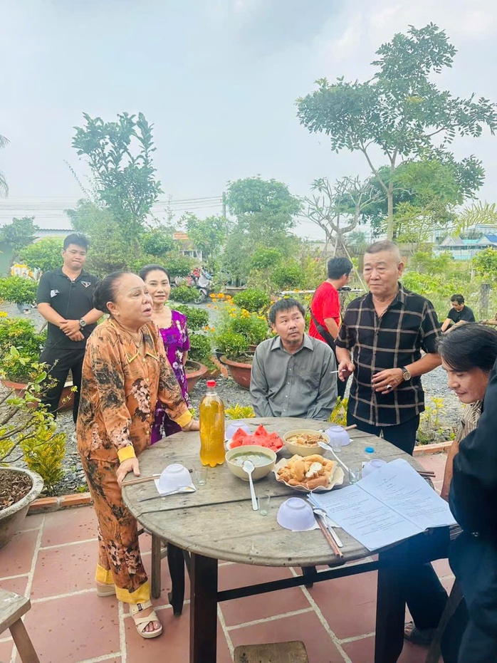 Kiều Mai L&yacute;, Vũ Thanh hội ngộ phim ngắn của B&iacute;ch Tr&acirc;m, Linh T&yacute; ch&agrave;o xu&acirc;n B&iacute;nh Ngọ - Ảnh 4.