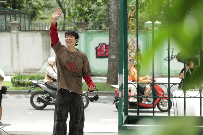 Anh T&uacute; Atus th&agrave;nh "ch&agrave;ng thơ" của Trường Giang - Ảnh 2.