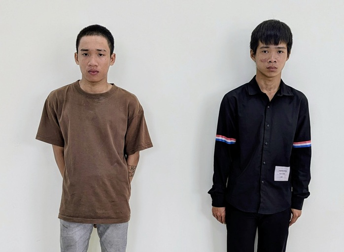 Bắt tạm giam 2 thanh ni&ecirc;n x&acirc;m hại trẻ em ở An Giang - Ảnh 1.