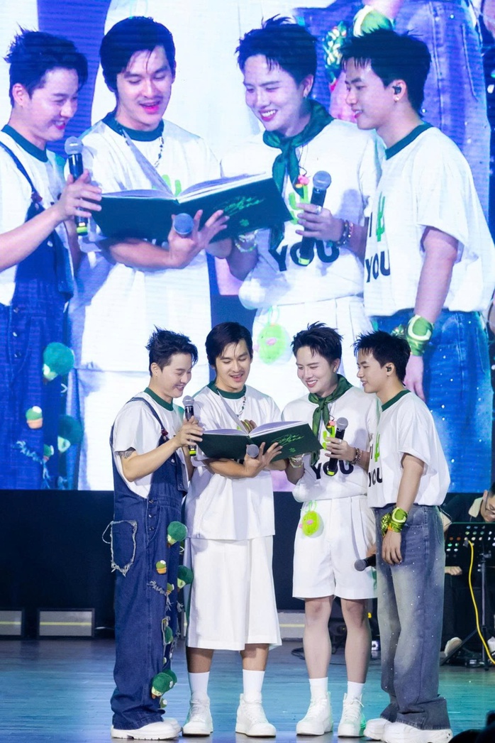 V&igrave; sao Nh&agrave; Xương Rồng xứng đ&aacute;ng với tượng Mai V&agrave;ng 31-2025?  - Ảnh 2.