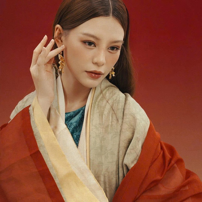 Hạng mục "Nam, nữ ca sĩ được y&ecirc;u th&iacute;ch nhất": Gay cấn từng ng&agrave;y - Ảnh 11.