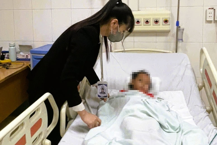 Nghi &aacute;n mẹ cho 3 con nhỏ uống tr&agrave; sữa pha thuốc diệt chuột - Ảnh 2.