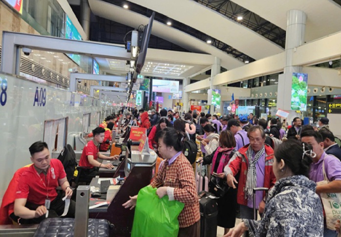 Foreign banks optimistic about Vietnam's economy - Ảnh 1.