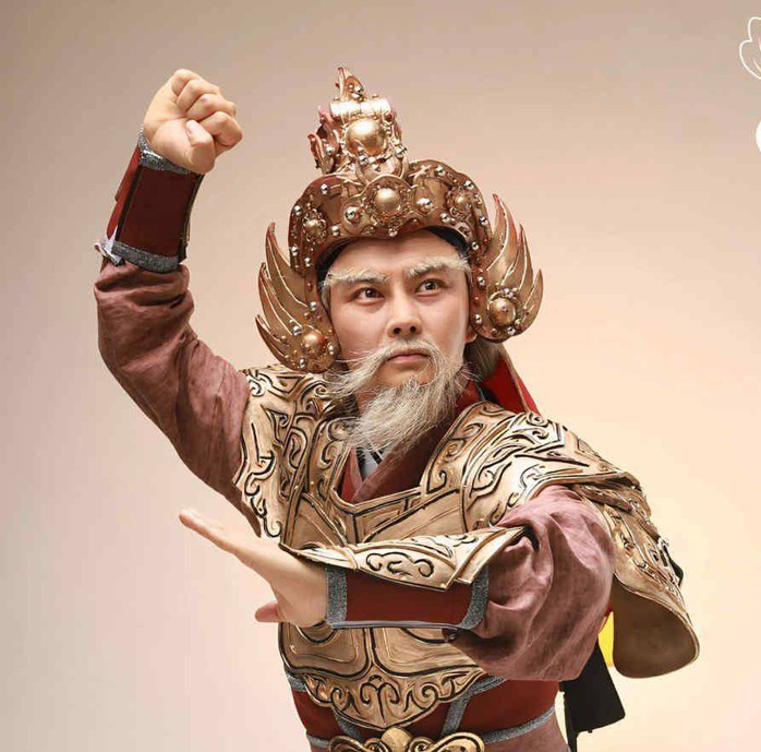 NSƯT V&otilde; Minh L&acirc;m ngồi ghế n&oacute;ng cuộc thi "Việt điệu trăng thanh" - Ảnh 3.