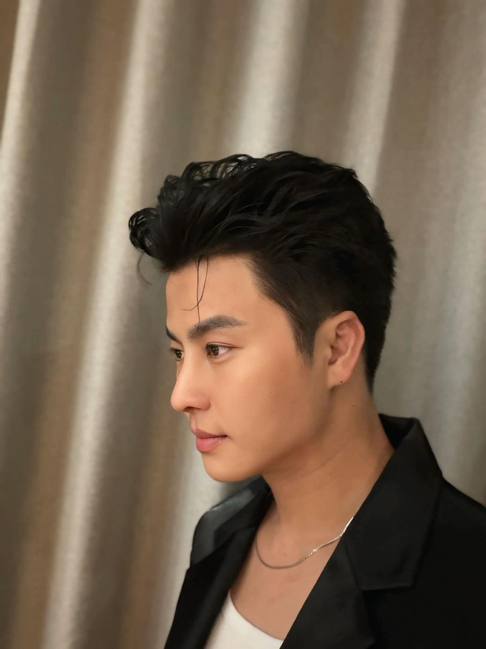 NSƯT V&otilde; Minh L&acirc;m ngồi ghế n&oacute;ng cuộc thi "Việt điệu trăng thanh" - Ảnh 2.