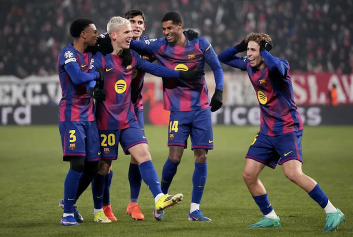 Ngược d&ograve;ng kịch t&iacute;nh, Barcelona thắng nghiền &eacute;p chủ nh&agrave; Slavia Prague - Ảnh 5.