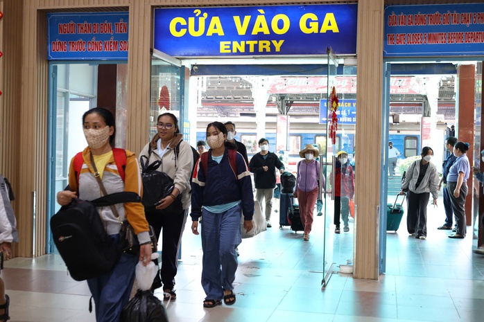 Tết Bính Ngọ 2026: Đường sắt tăng thêm 22 chuyến tàu - Ảnh 1.