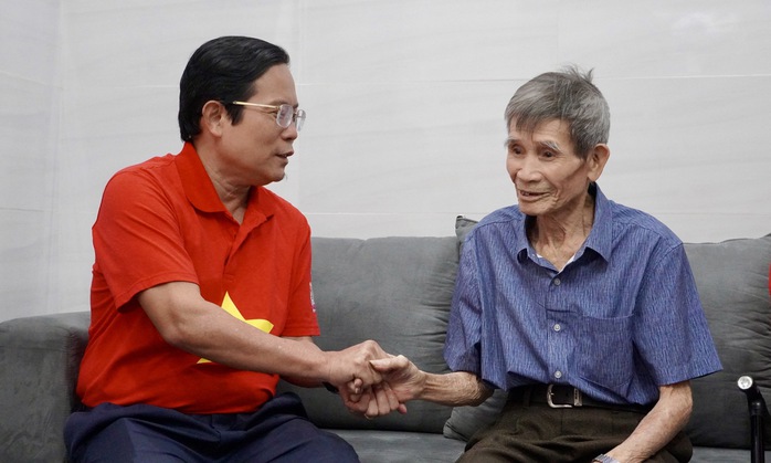 - Ảnh 1. - Ảnh 1.