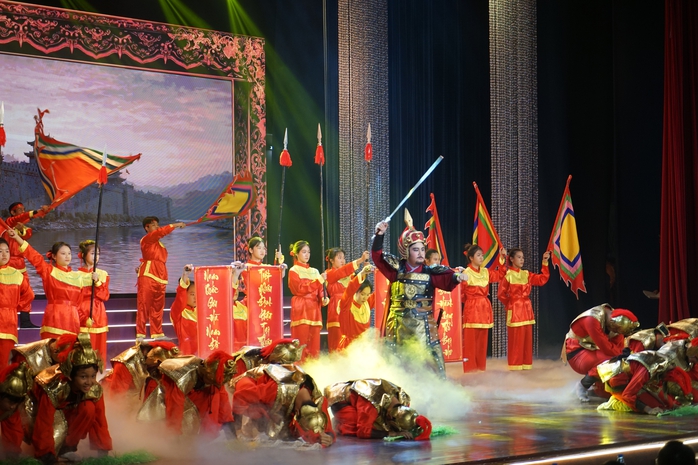 Học sinh TPHCM thắp lửa d&acirc;n ca, nhạc cổ truyền - Ảnh 5.