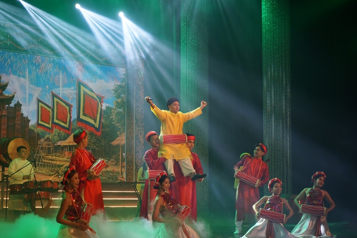 Học sinh TPHCM thắp lửa d&acirc;n ca, nhạc cổ truyền - Ảnh 9.