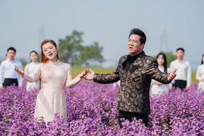 NSND Quốc Hưng ra mắt trường ca "Đất nước h&ocirc;m nay" ch&agrave;o mừng Đại hội Đảng - Ảnh 4.