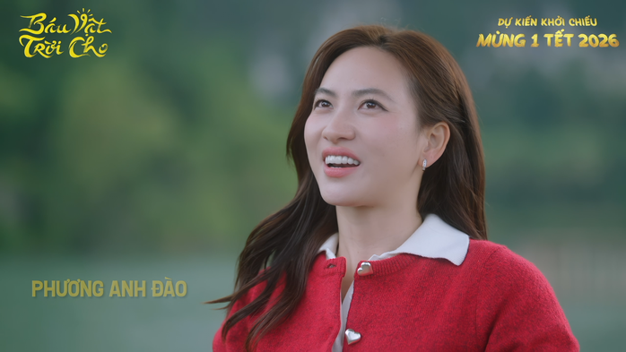 Phương Anh Đ&agrave;o bối rối khi đ&acirc;m Qu&aacute;ch Ngọc Ngoan bằng dao thật  - Ảnh 3.