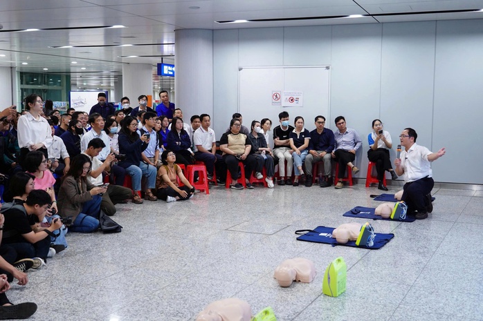 TP HCM: Mang thêm sự an toàn khi đi tàu điện metro - Ảnh 1. TP HCM: Mang thêm sự an toàn khi đi tàu điện metro - Ảnh 1.