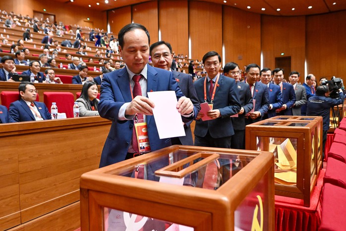 Danh sách 71 Ủy viên Trung ương Đảng khóa XIV trúng cử lần đầu - Ảnh 1.