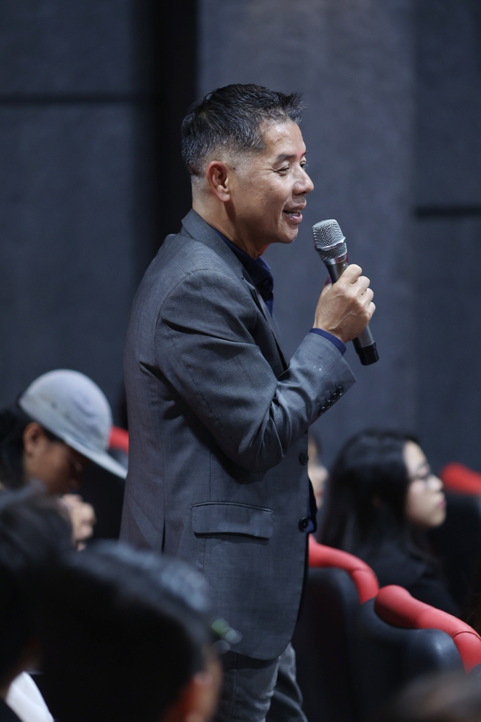 Kiều Minh Tuấn tuyên bố sốc vì người điếc và khiếm thính - Ảnh 2.