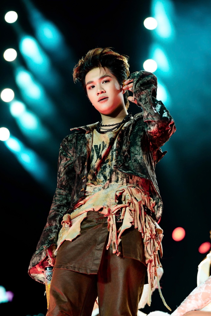 AirAsia THE NEXT Live Concert 2026 ấn tượng với hơn 12.000 kh&aacute;n giả  - Ảnh 7.