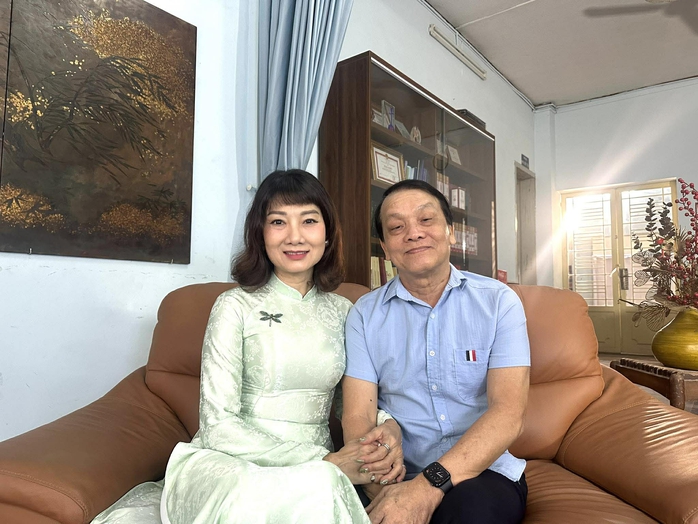 Nghệ sĩ tề tựu chúc mừng Tọa đàm "Kỳ nữ Kim Cương với thoại kịch miền Nam" - Ảnh 5.