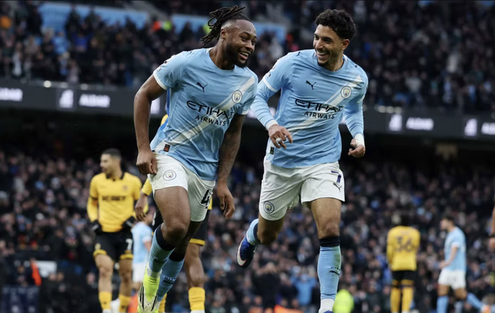 T&acirc;n binh Semenyo tỏa s&aacute;ng, Man City trở lại đường đua Ngoại hạng - Ảnh 3.