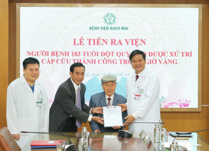 Chạy đua với "giờ v&agrave;ng" cứu người (*): Khi từng ph&uacute;t quyết định sự sống - Ảnh 1.